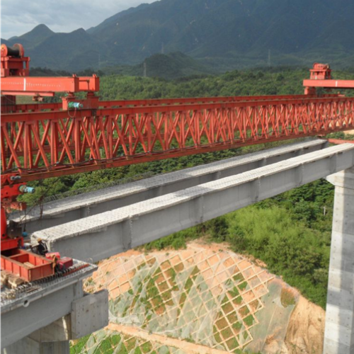 厦蓉高速YQ200t-50m架桥机